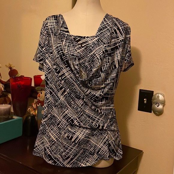 Anne Klein dress top. XL